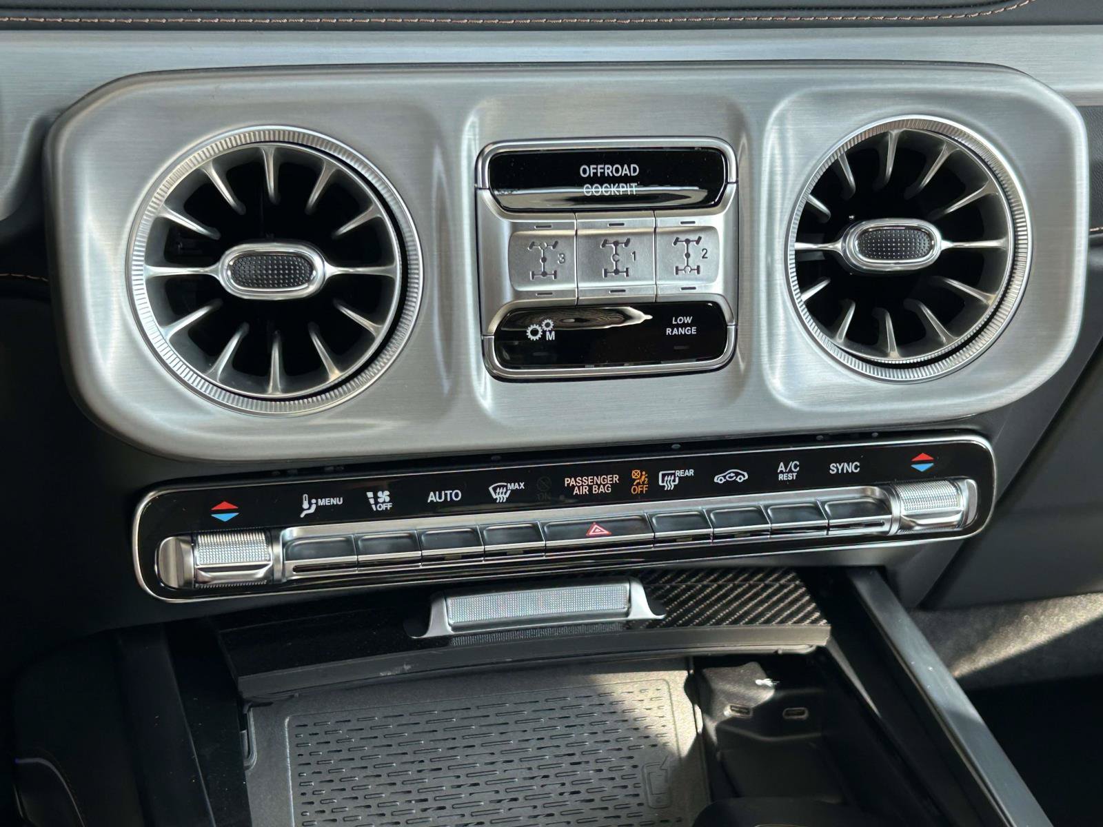 New 2027 Mercedes-Benz G 63 AMG 4MATIC image 33