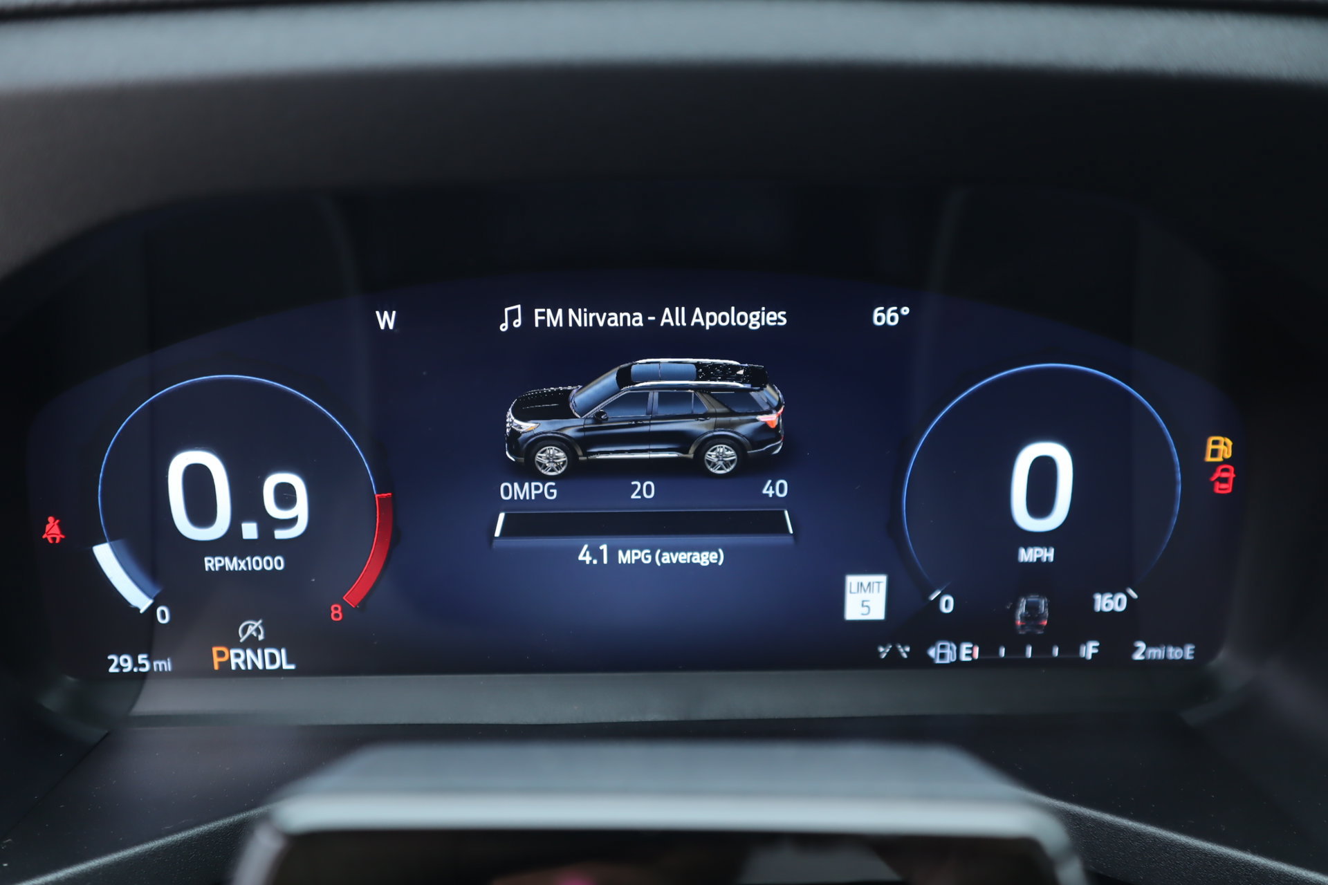 New 2026 Ford Explorer ST-Line w/ ST-Line Street Pack AWD/4WD image 4