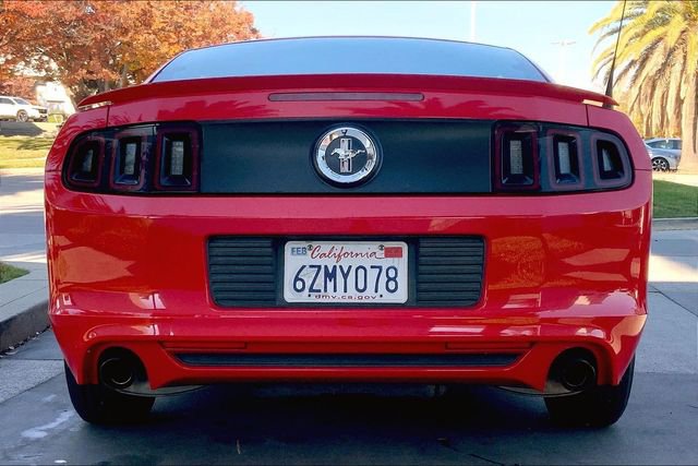 Used 2014 Ford Mustang Premium w/ Comfort Package image 4