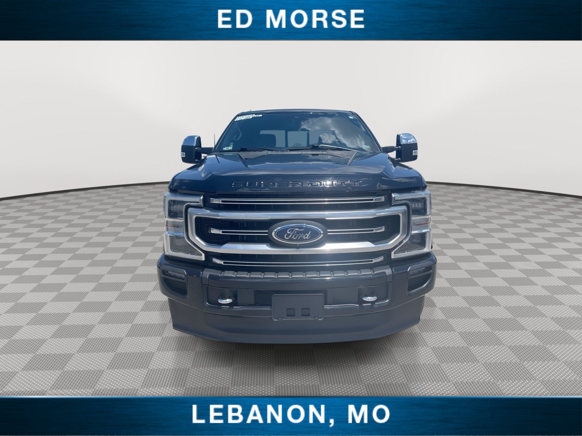 Certified 2021 Ford F350 Platinum w/ FX4 Off-Road Package AWD/4WD image 3