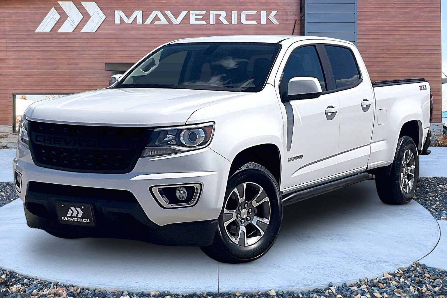 Used 2019 Chevrolet Colorado Z71 AWD/4WD image 3