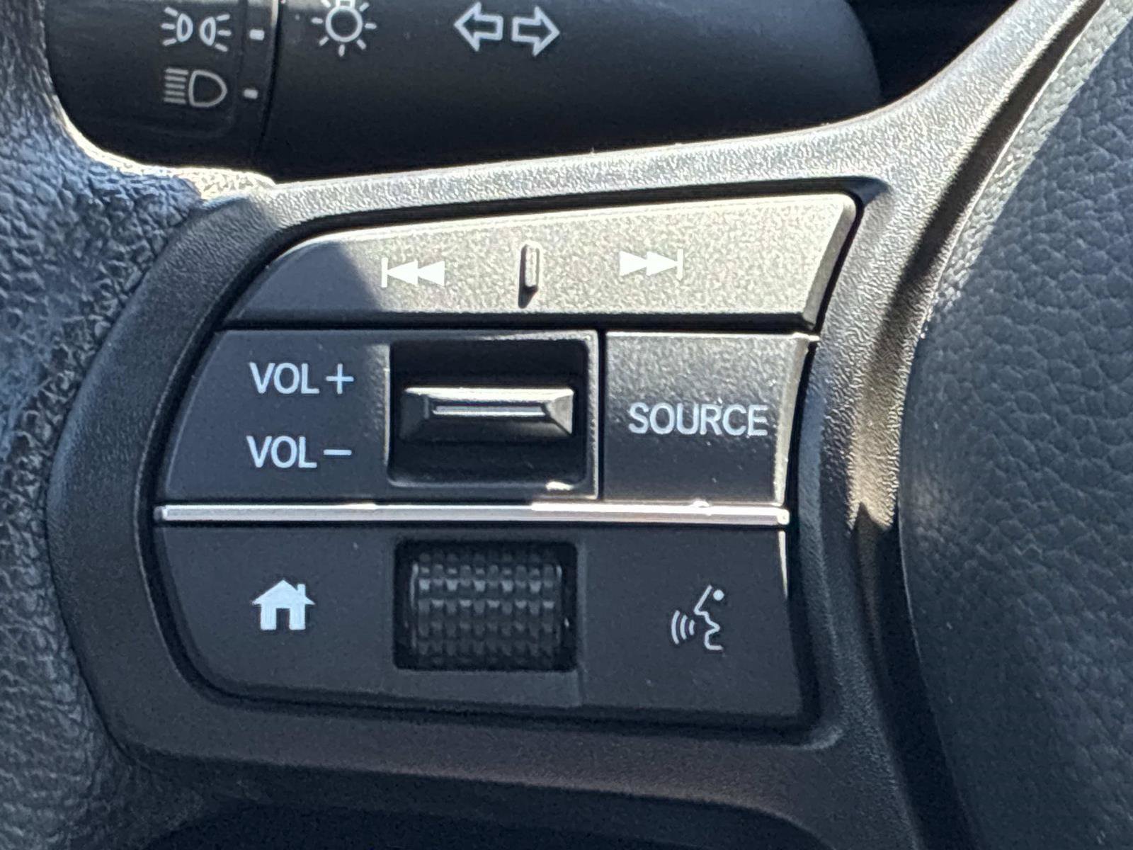 Used 2025 Honda CR-V LX image 25