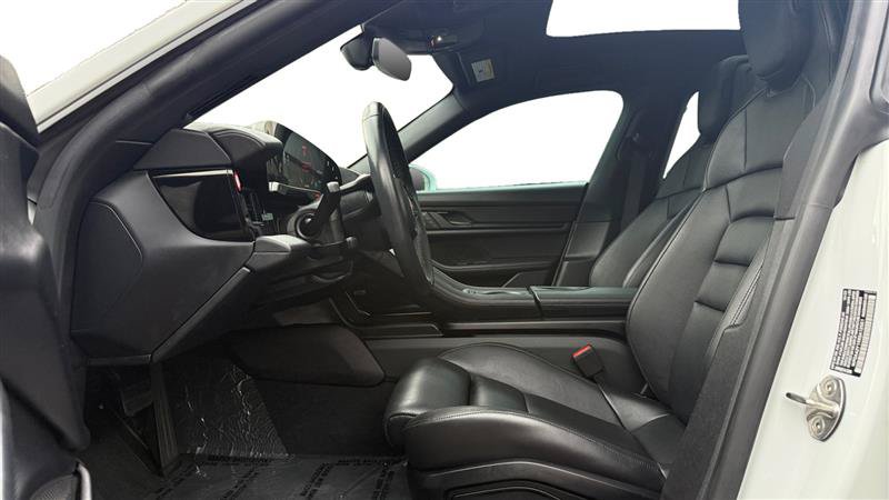Used 2024 Porsche Taycan w/ Premium Package RWD image 10