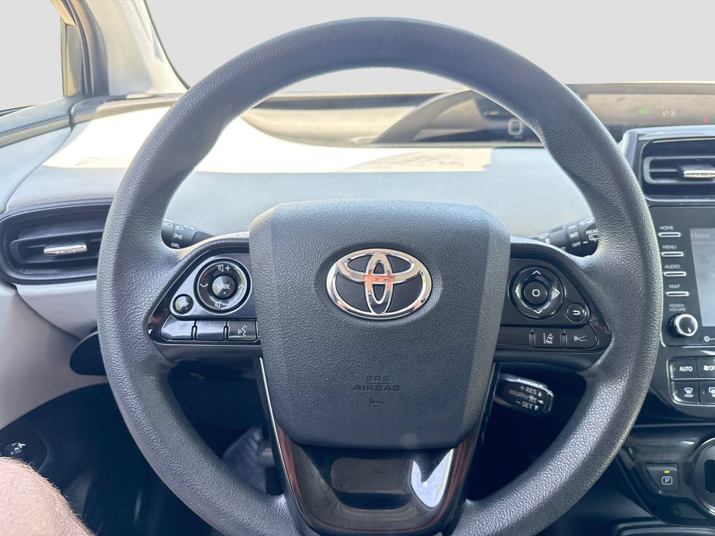 Used 2022 Toyota Prius LE FWD image 10