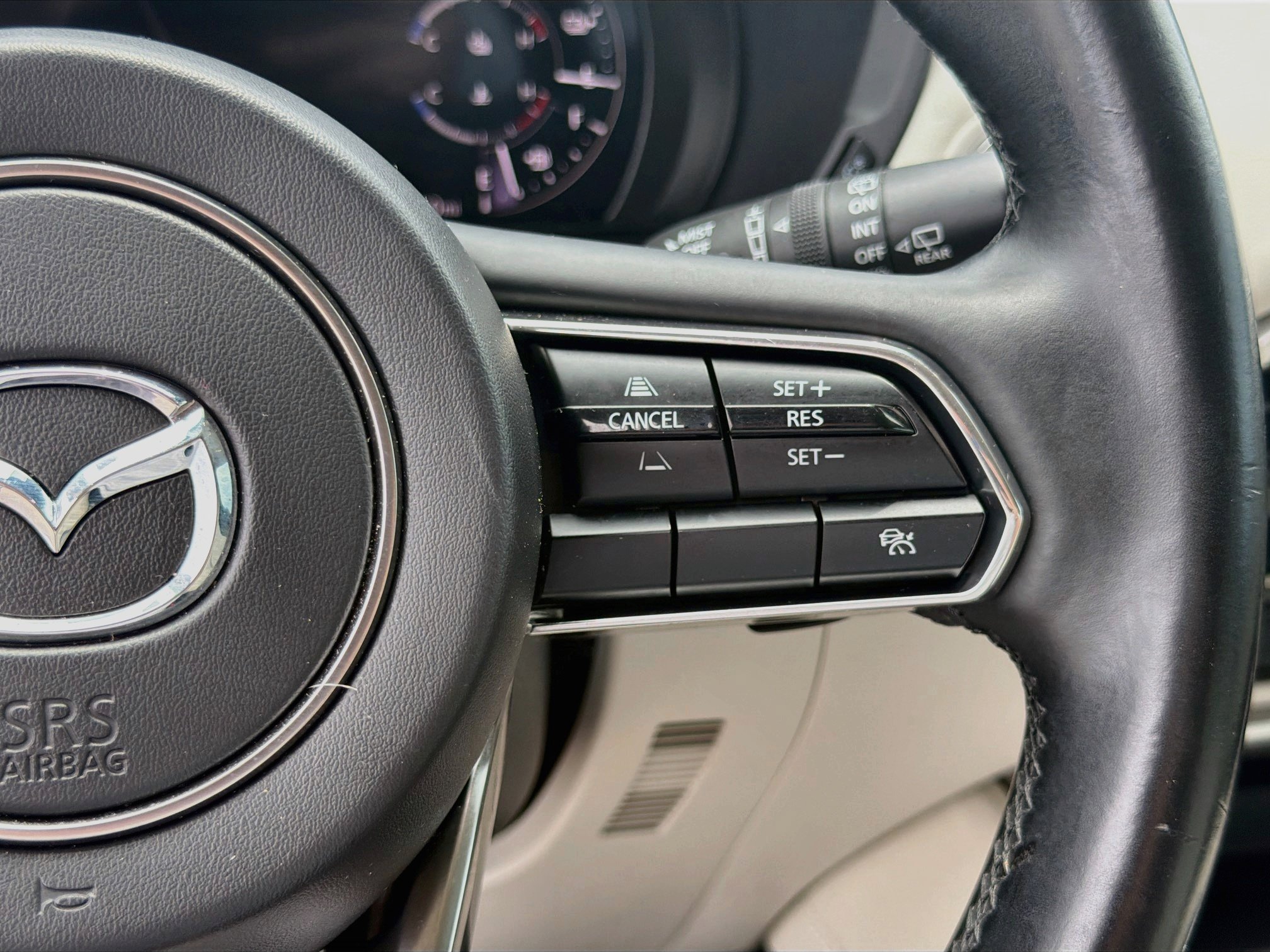 Used 2024 MAZDA CX-90 Plug-In Hybrid w/ Premium Plus AWD/4WD image 38