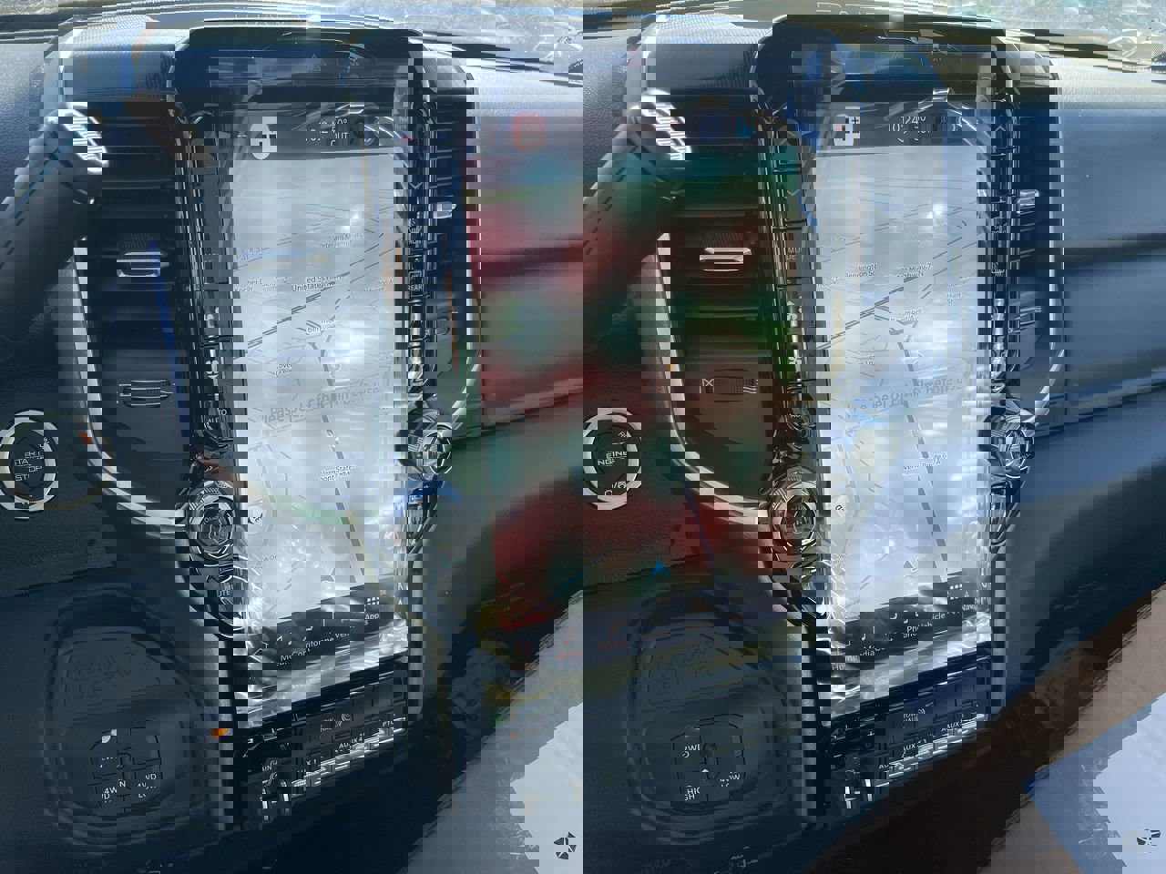 New 2026 RAM 5500 4x4 Regular Cab image 17