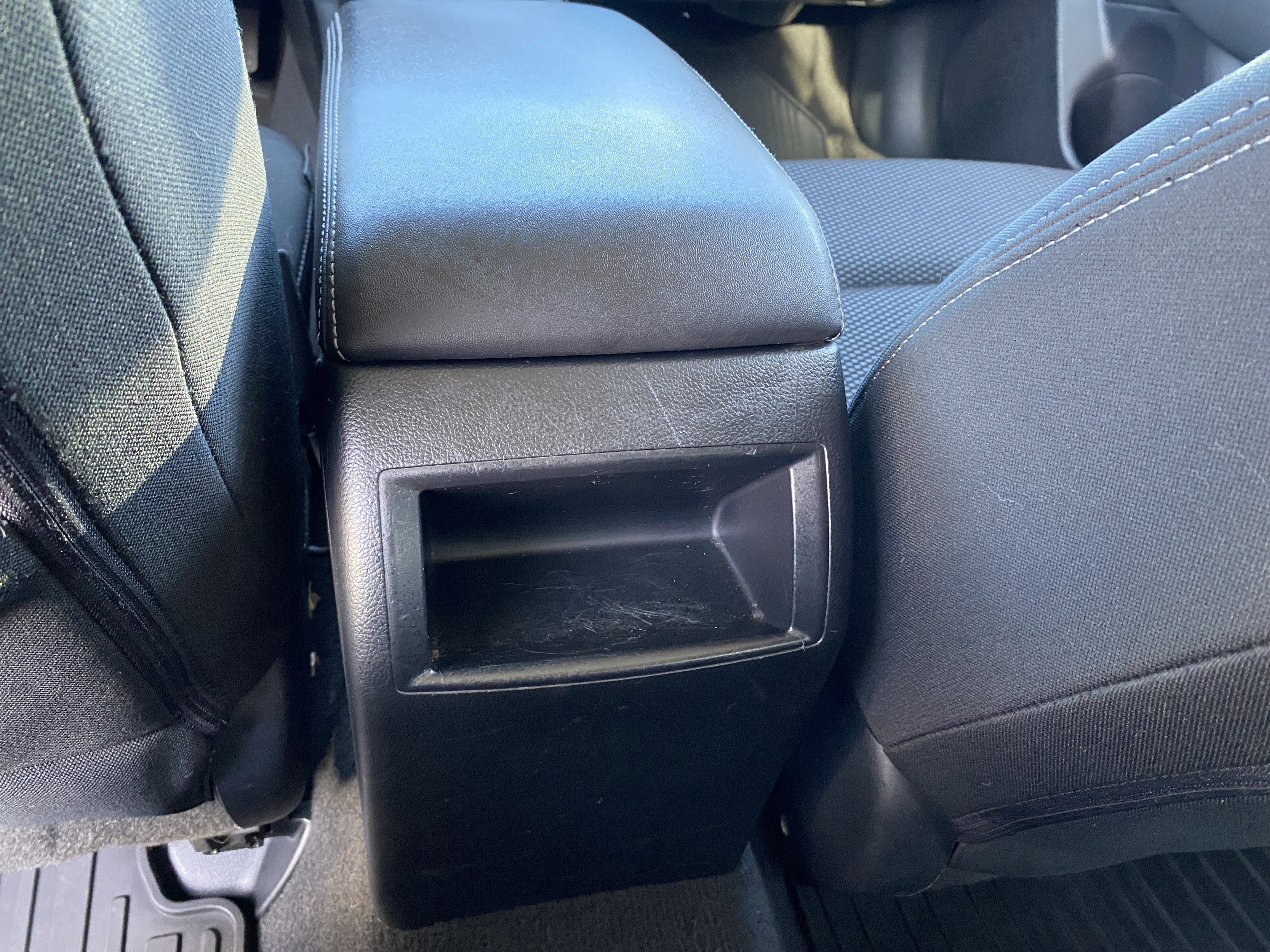 Used 2016 Subaru Outback 2.5i Premium image 31