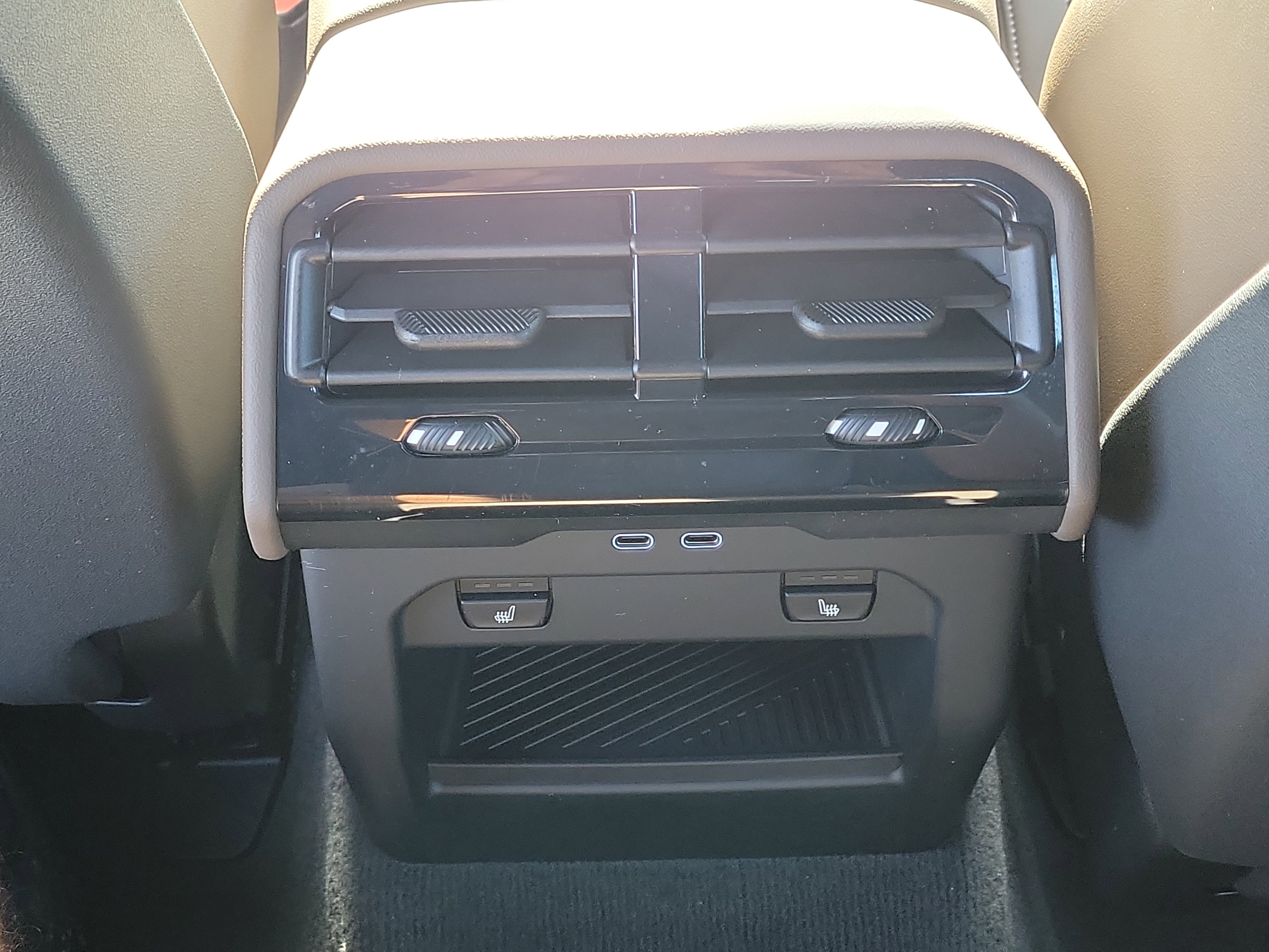 Used 2026 BMW 530i w/ M Sport Package image 12