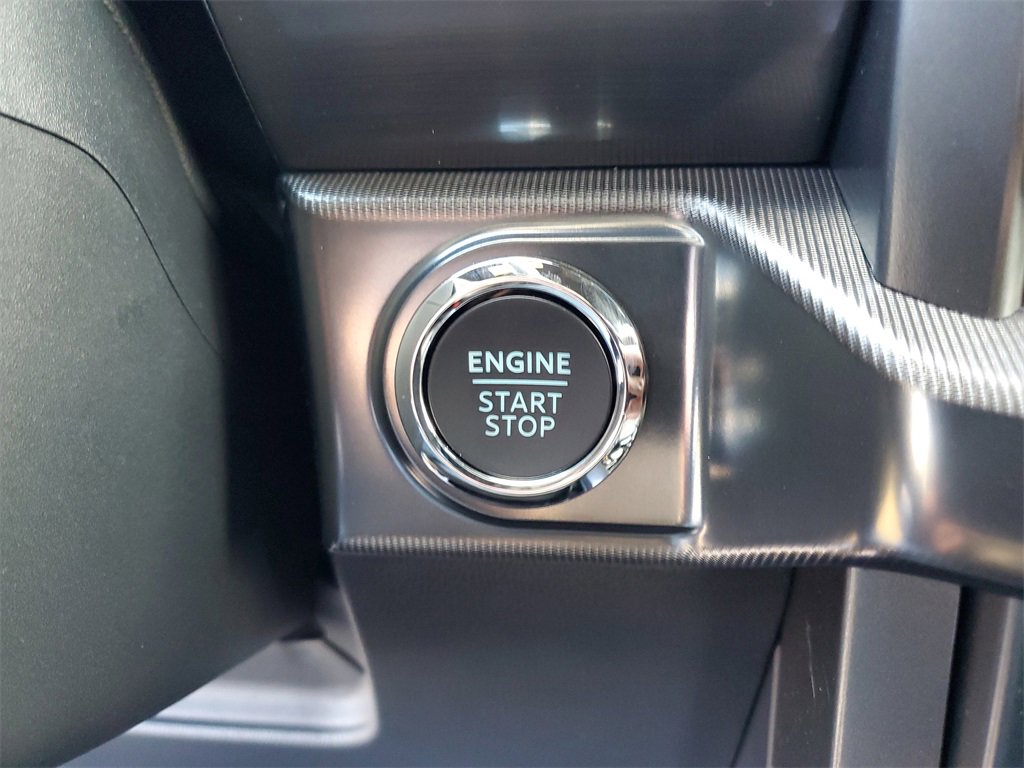New 2025 Ford F150 Lariat w/ Equipment Group 501A Mid image 22