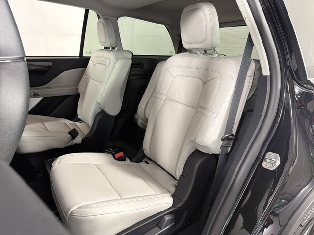 New 2026 Lincoln Aviator Reserve AWD/4WD image 16