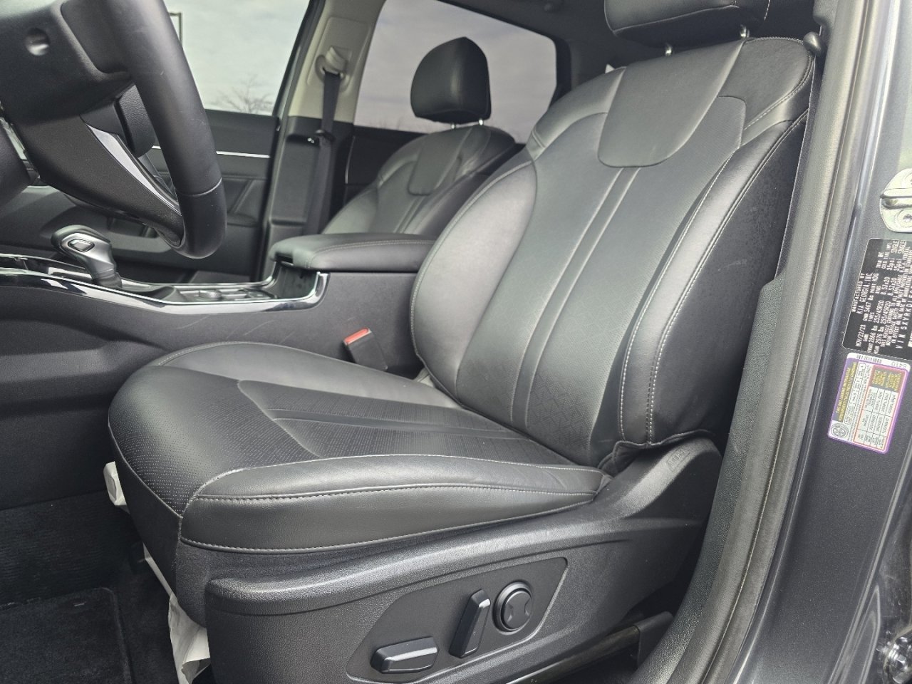 Used 2023 Kia Sorento SX image 24