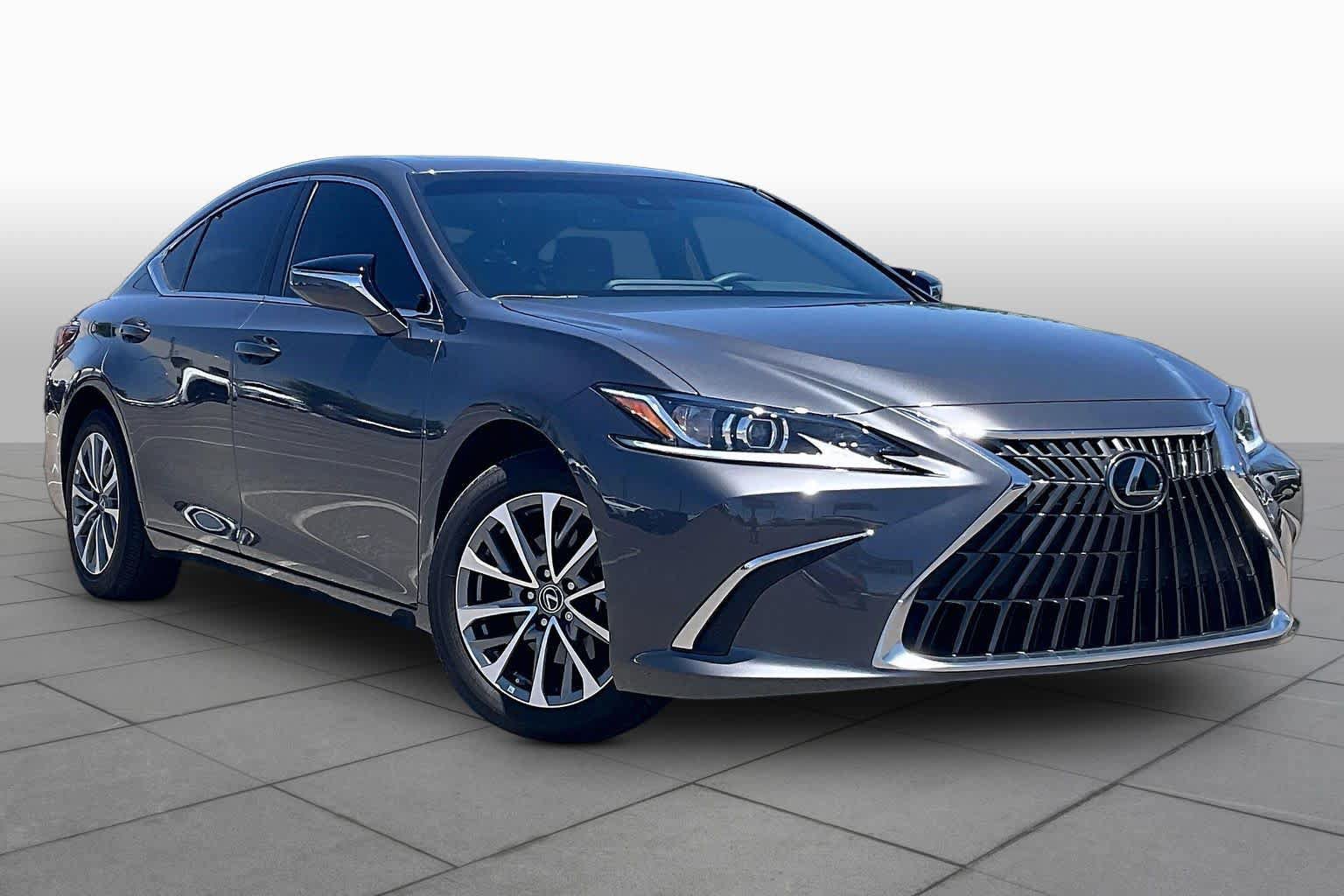 Used 2025 Lexus ES 350 w/ Accessory Package (P3) FWD image 3