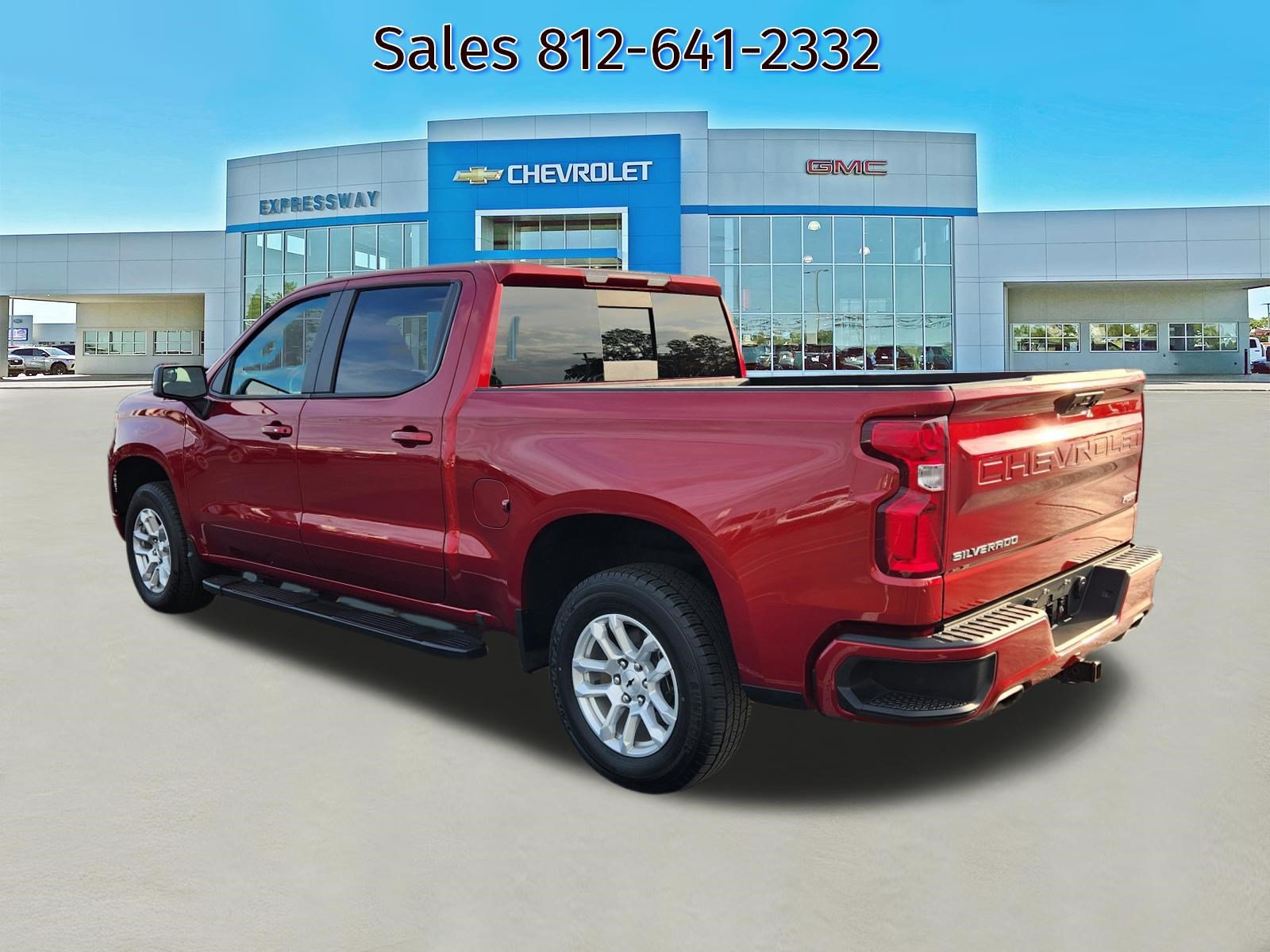 Used 2024 Chevrolet Silverado 1500 RST AWD/4WD image 5