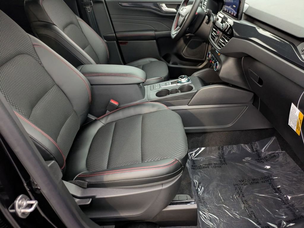 New 2026 Ford Escape ST-Line w/ Cold Weather Package image 44