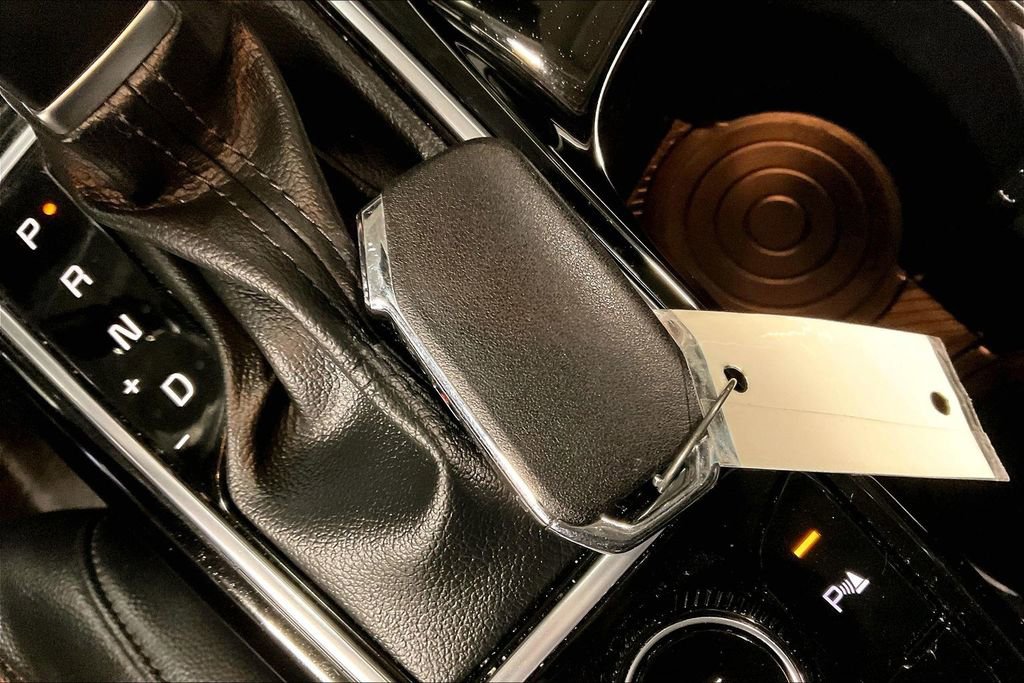 Used 2023 Kia Sportage EX image 13