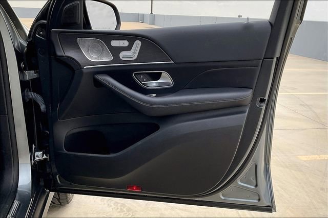 Used 2022 Mercedes-Benz GLE 350 4MATIC w/ Premium Package image 24