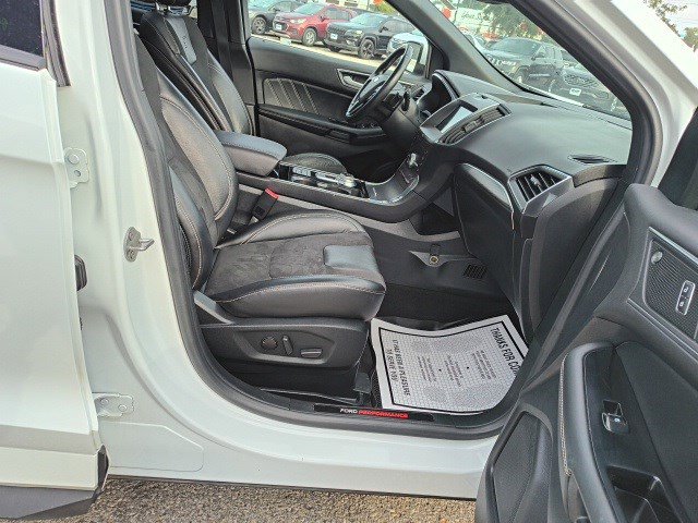 Used 2020 Ford Edge ST w/ Equipment Group 401A image 19
