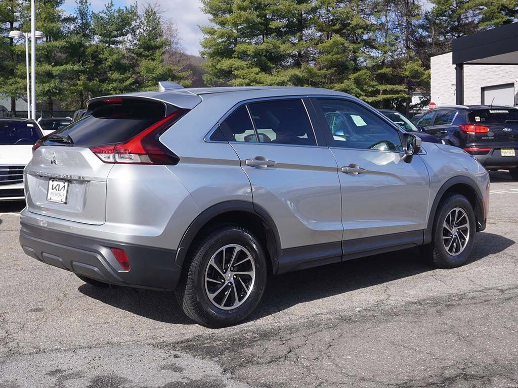 Used 2024 Mitsubishi Eclipse Cross ES image 7