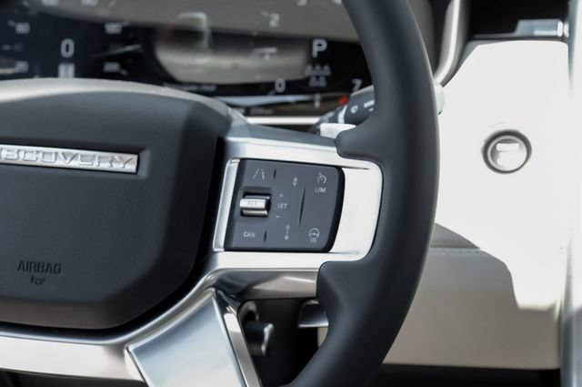 New 2026 Land Rover Discovery S AWD/4WD image 24