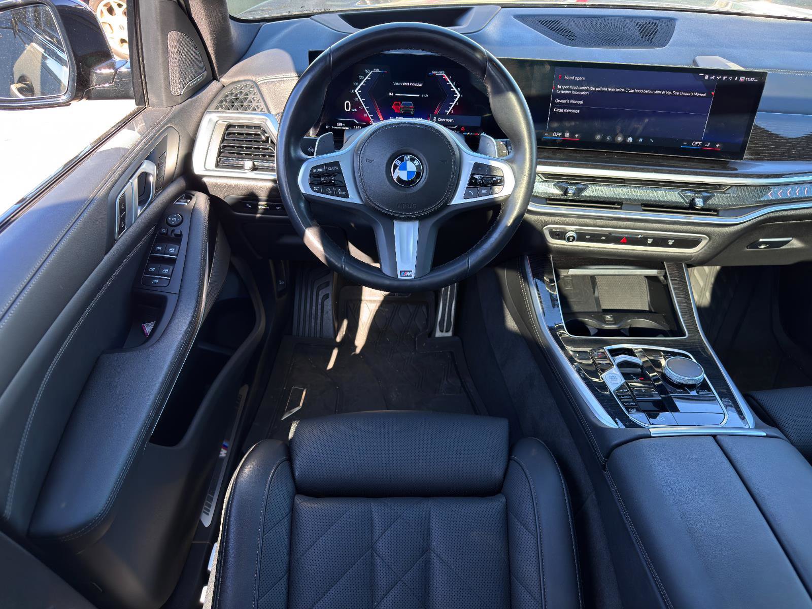 Used 2025 BMW X5 xDrive40i w/ M Sport Package image 24