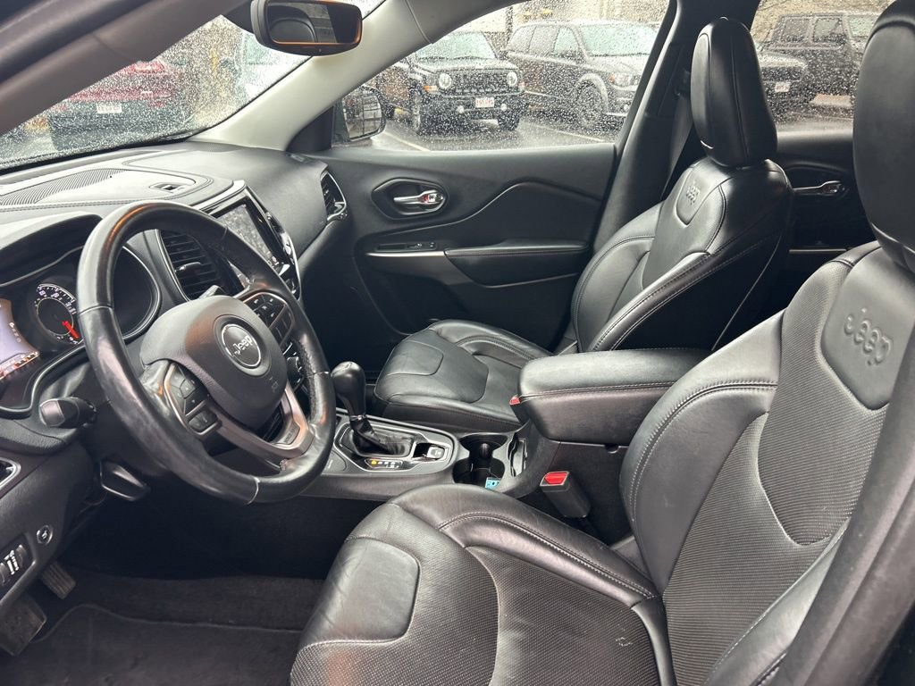 Used 2019 Jeep Cherokee Limited image 42