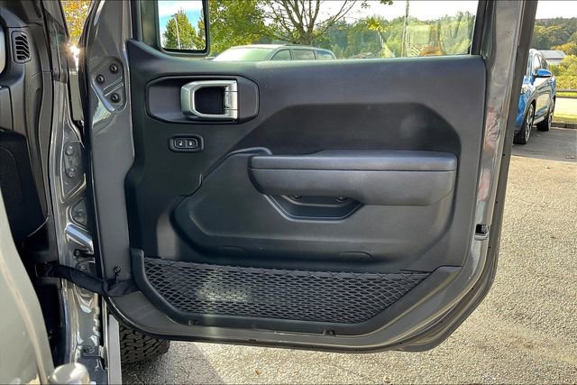 Used 2022 Jeep Wrangler Unlimited Sport image 23