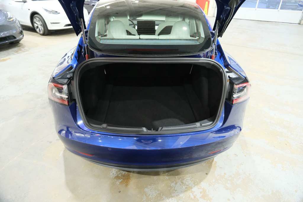 Used 2019 Tesla Model 3 Performance AWD/4WD image 10