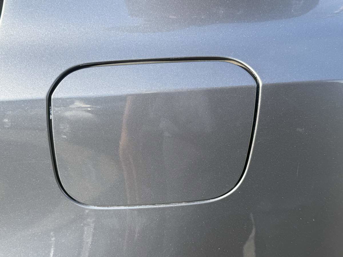 Used 2016 Lexus IS 200t image 17