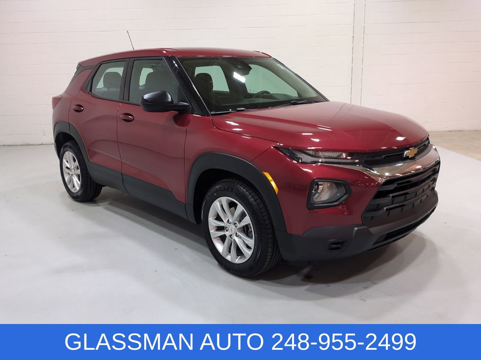 Used 2021 Chevrolet TrailBlazer LS FWD image 1