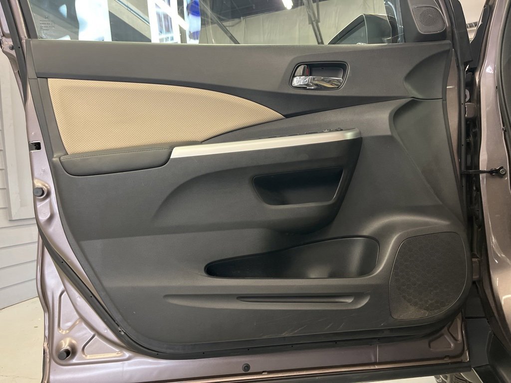Used 2015 Honda CR-V EX-L image 9