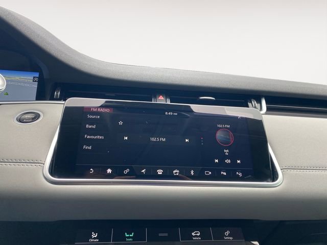 Used 2020 Land Rover Range Rover Evoque SE image 22