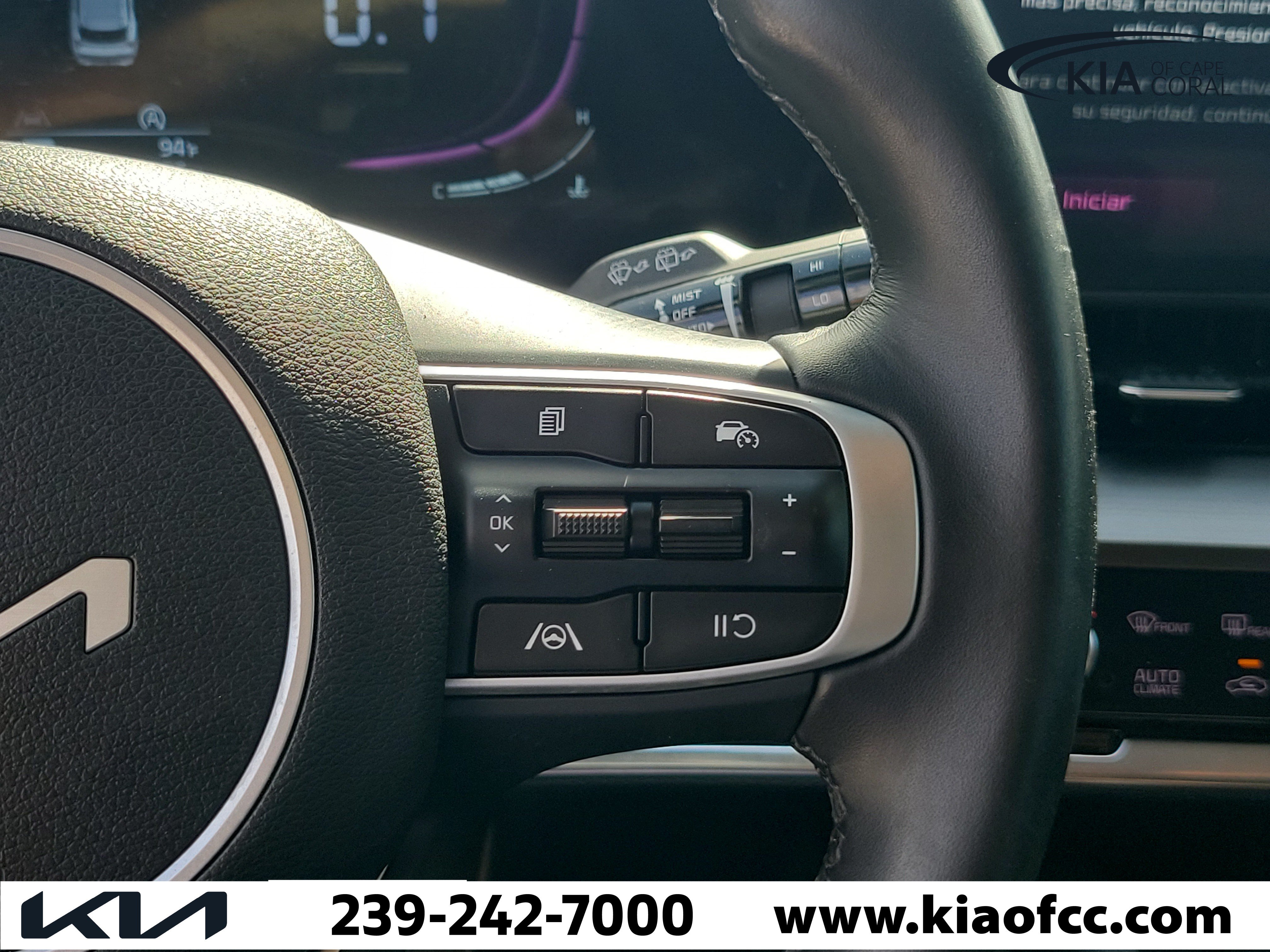 Certified 2024 Kia Sportage EX FWD image 24