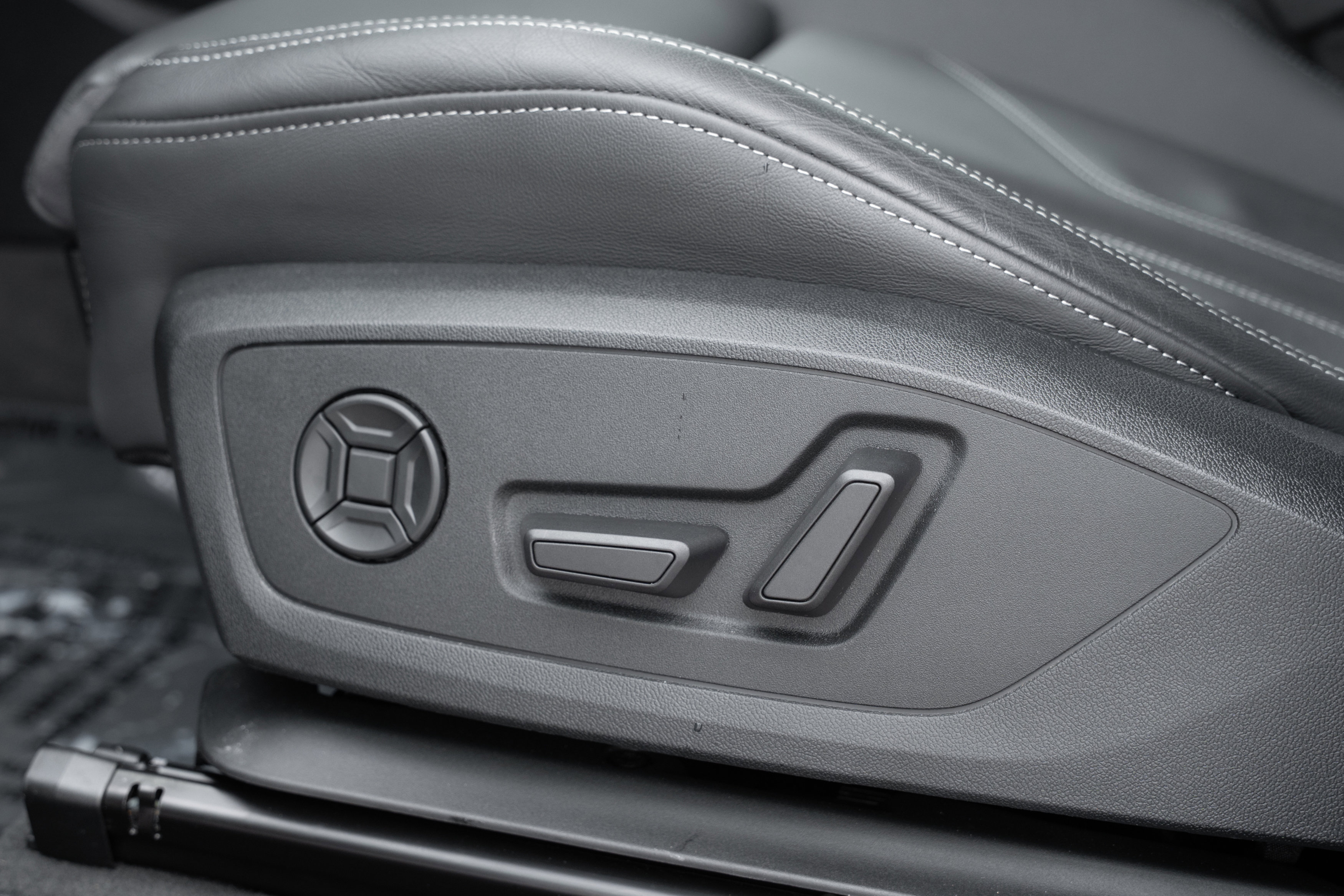 Certified 2024 Audi Q3 2.0T Premium image 20