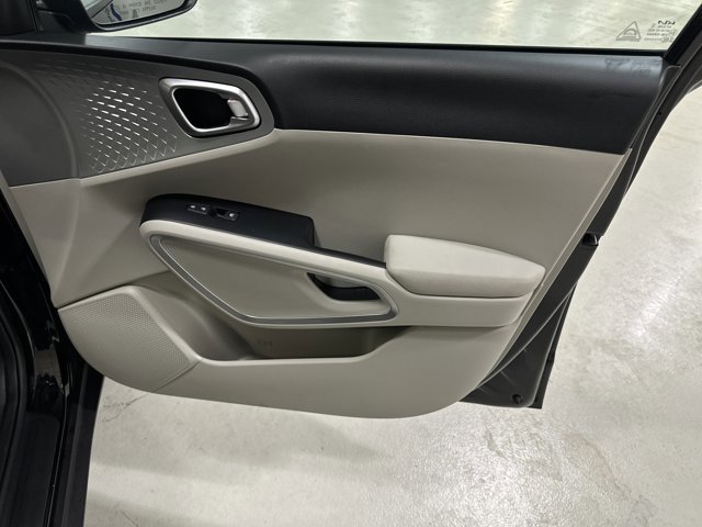 Used 2024 Kia Soul LX image 38