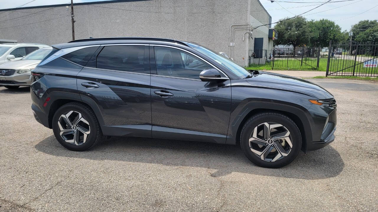 Used 2022 Hyundai Tucson Limited w/ Cargo Package FWD image 4
