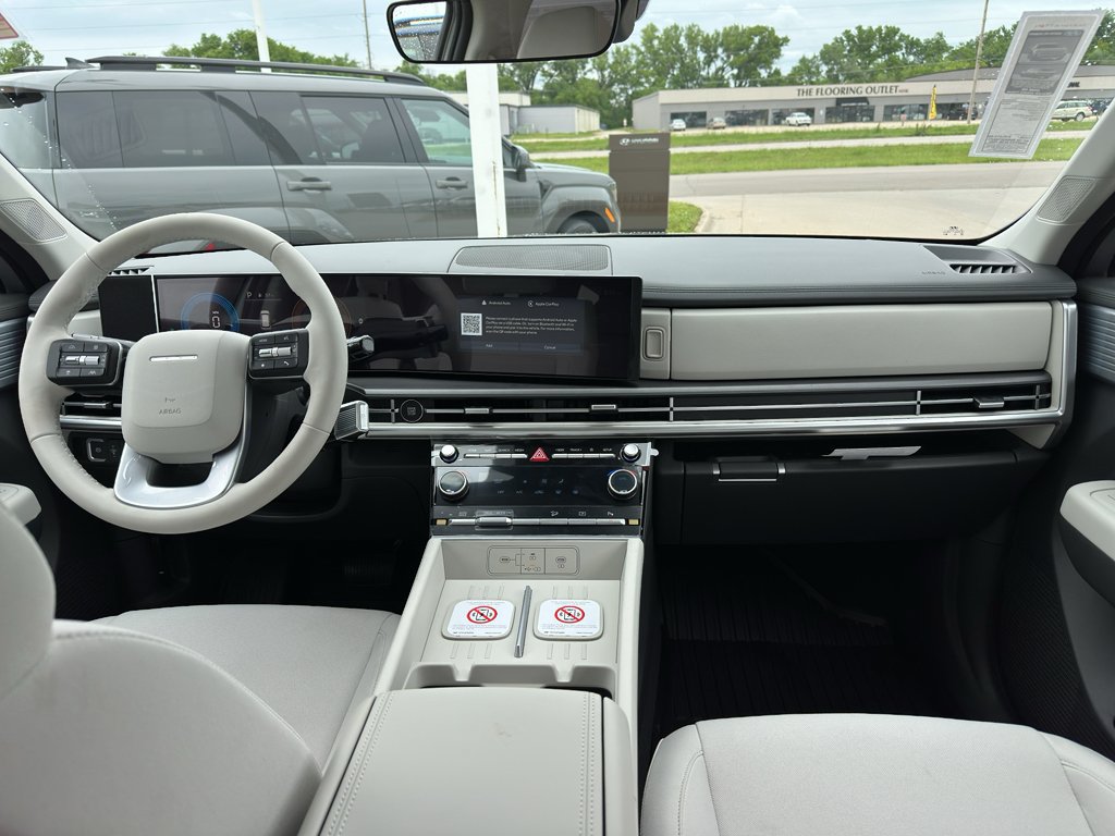 New 2026 Hyundai Santa Fe SE FWD image 11