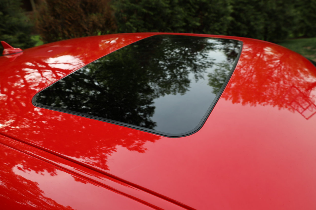 Used 2017 Dodge Challenger SRT Hellcat image 31