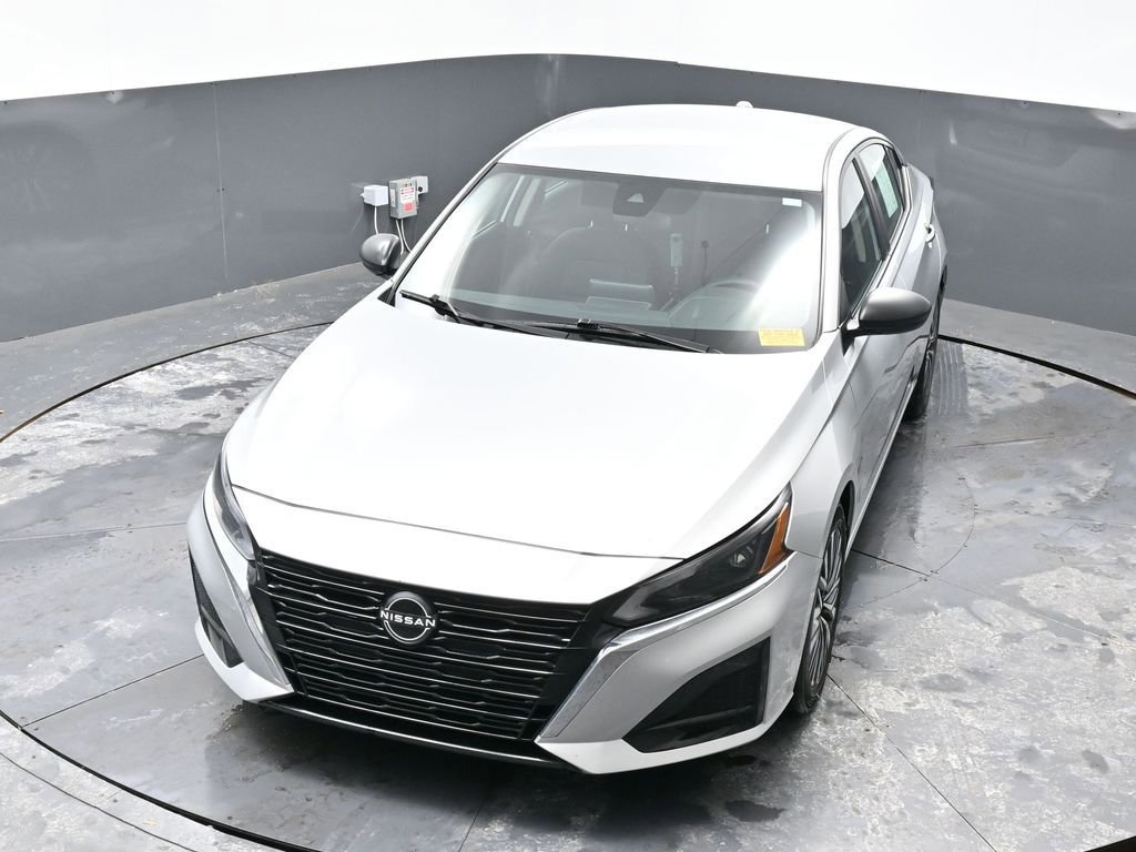 Used 2024 Nissan Altima 2.5 SV image 42
