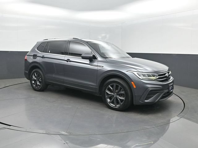 Used 2022 Volkswagen Tiguan SE FWD image 39