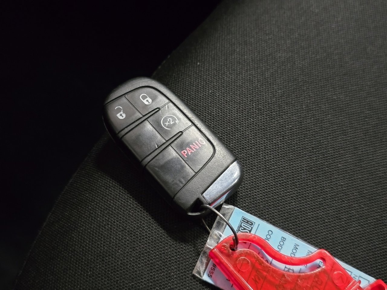 Used 2018 Jeep Renegade Latitude w/ Cold Weather Group image 31