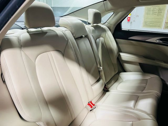 Used 2020 Lincoln MKZ AWD image 26