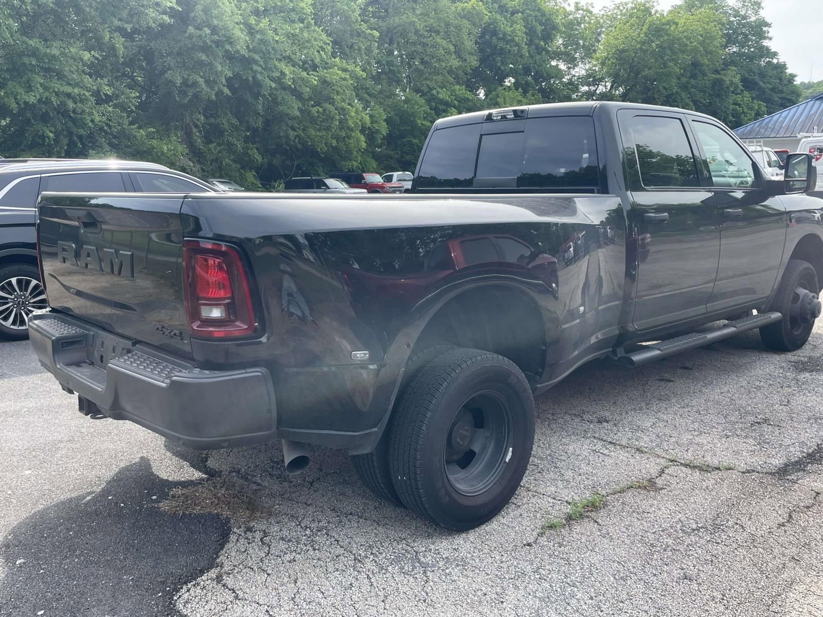Used 2026 RAM 3500 Tradesman AWD/4WD image 10