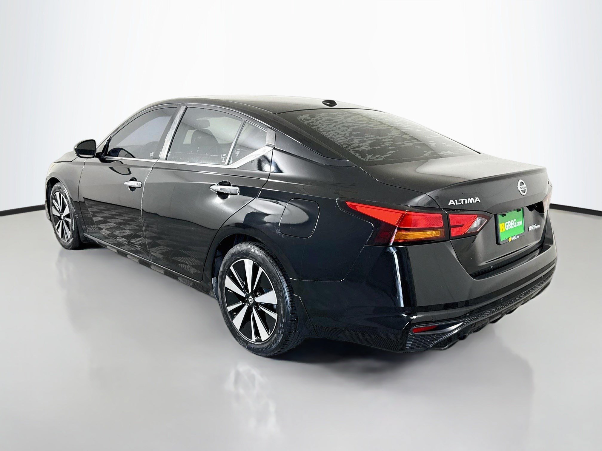 Used 2019 Nissan Altima 2.5 SV FWD image 7