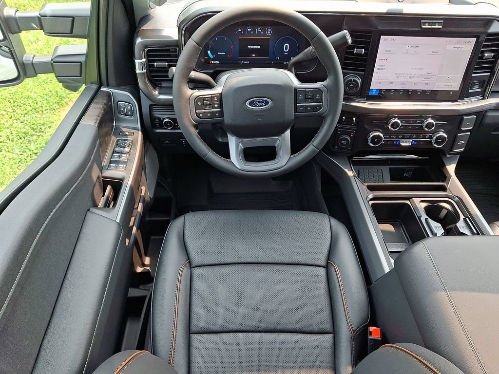 New 2026 Ford F250 Lariat w/ Black Appearance Package AWD/4WD image 7