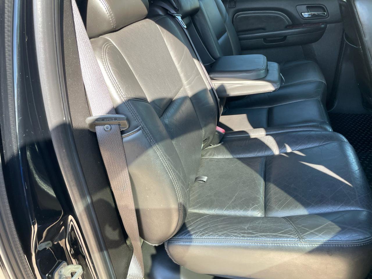 Used 2009 Cadillac Escalade EXT AWD/4WD image 37