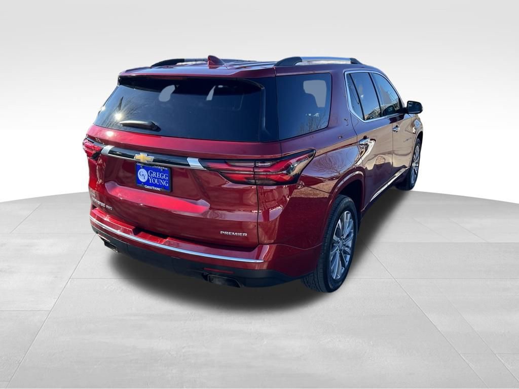 Used 2023 Chevrolet Traverse Premier image 7