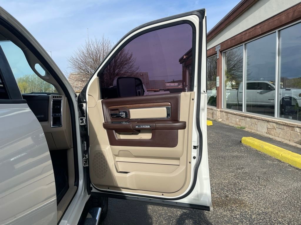 Used 2017 RAM 2500 Laramie image 25