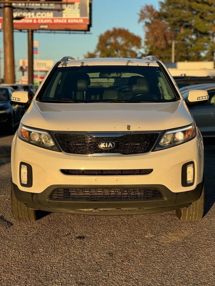 Used 2015 Kia Sorento LX AWD/4WD image 3