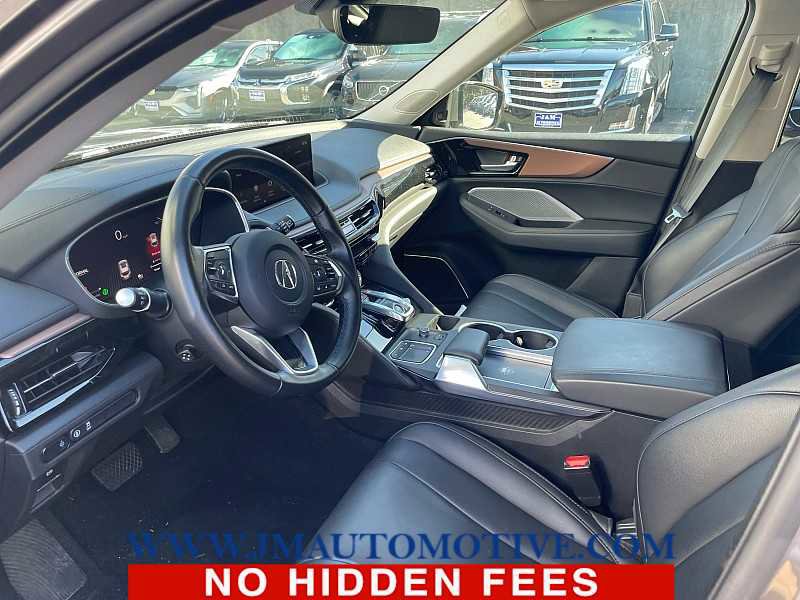 Used 2022 Acura MDX SH-AWD image 2