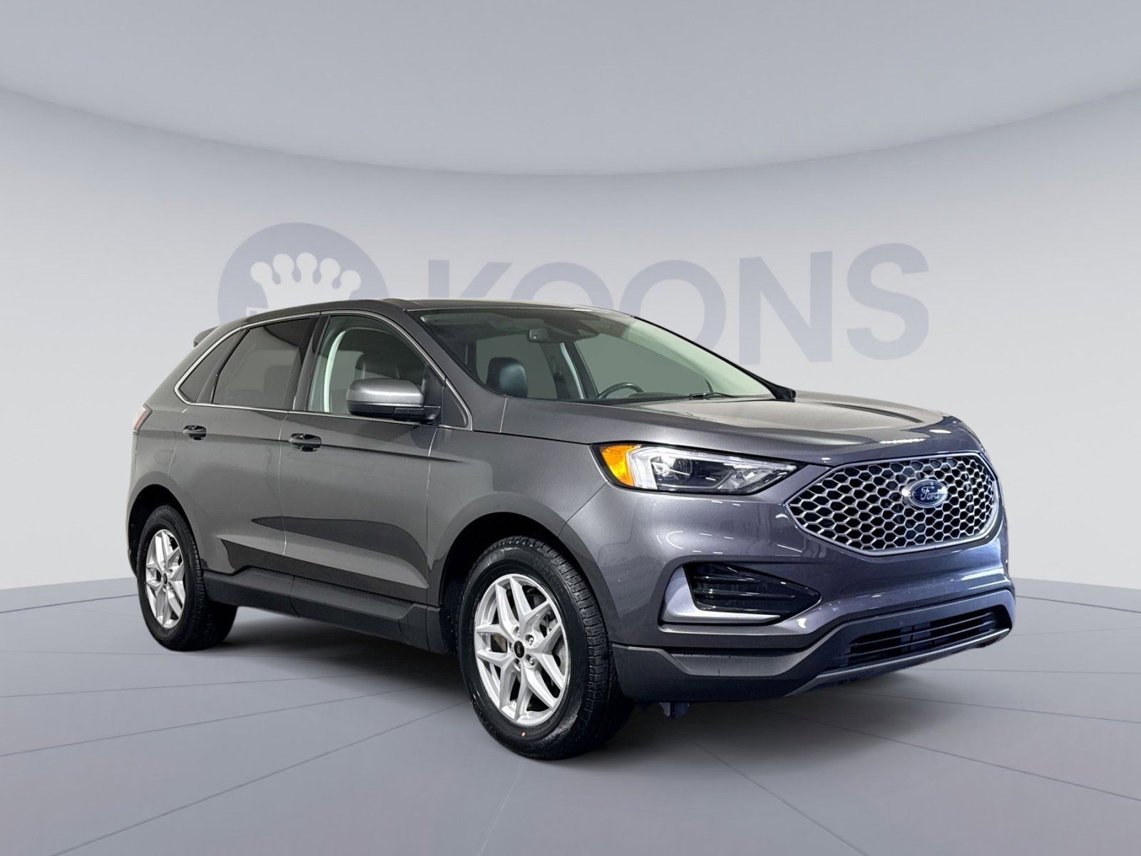 Used 2024 Ford Edge SEL image 10
